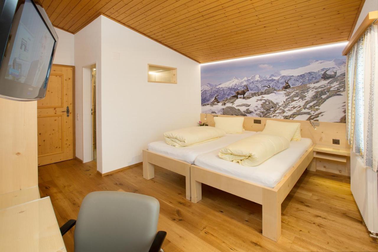 Hotel Alpsu Disentis Kültér fotó