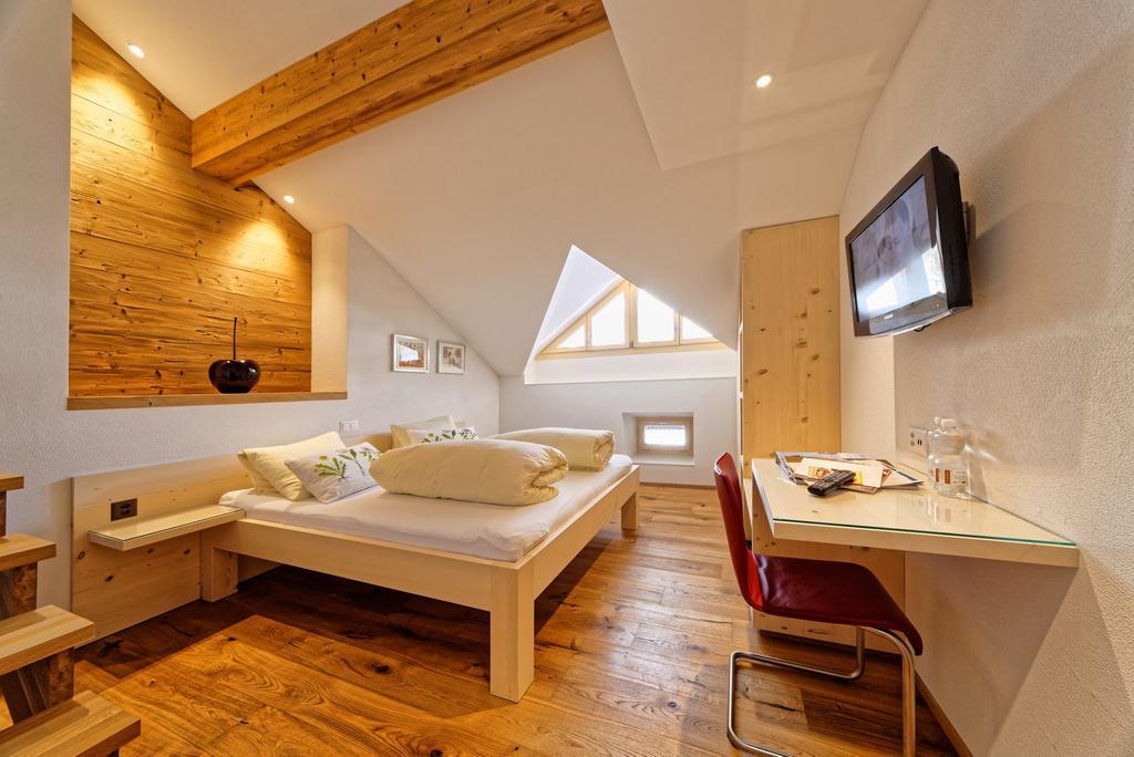 Hotel Alpsu Disentis Kültér fotó